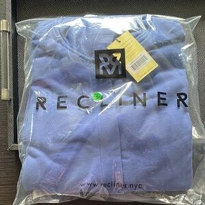 NWT Recliner Unisex Robe Deep Marine S/M